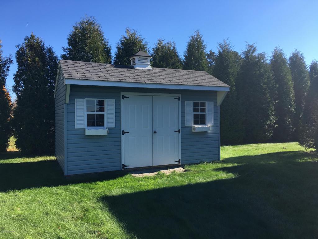 98Ryan Ave, Tamaqua, PA 18252