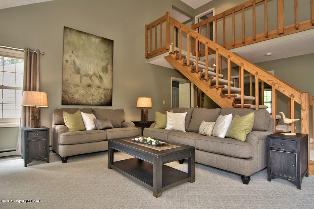 2174Oak Hill Drive, Buck Hill Falls, PA 18323