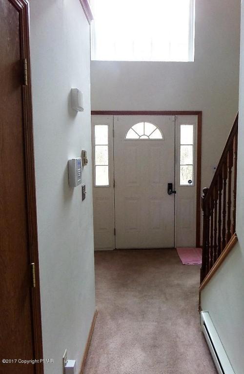 2116Arline Ln, Cresco, PA 18326