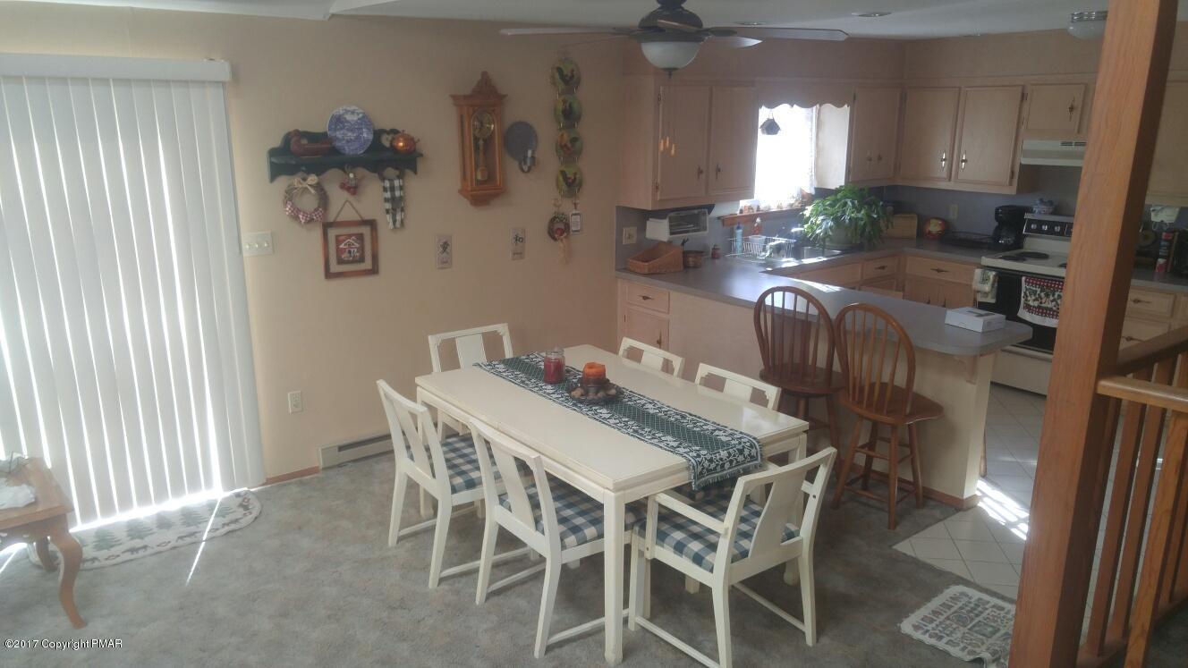 260Russell Court, Effort, PA 18330