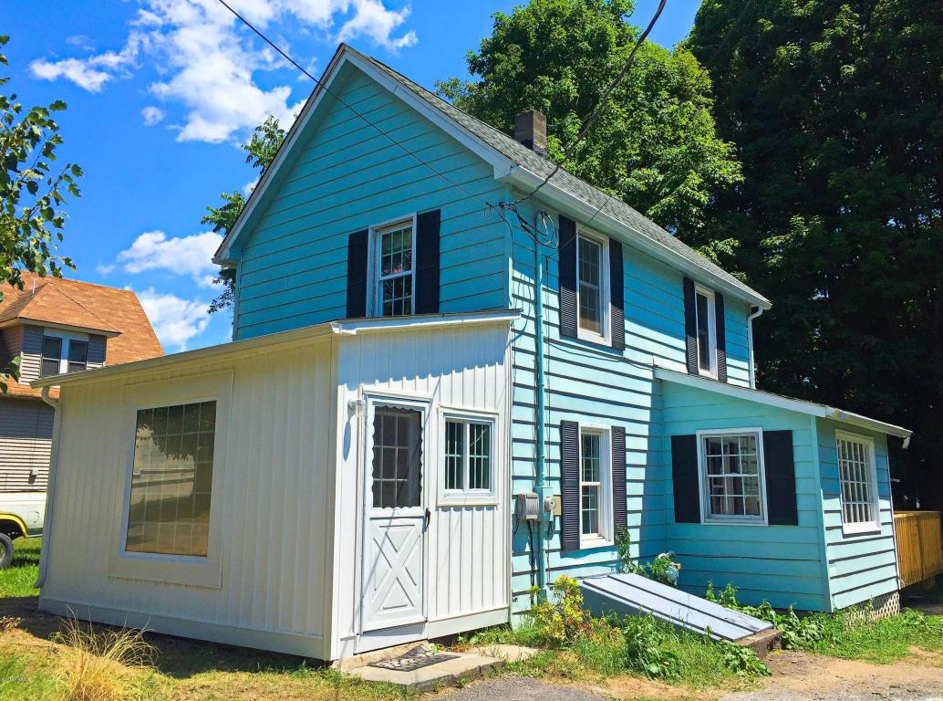 108 MOTT St, Milford, PA 18337