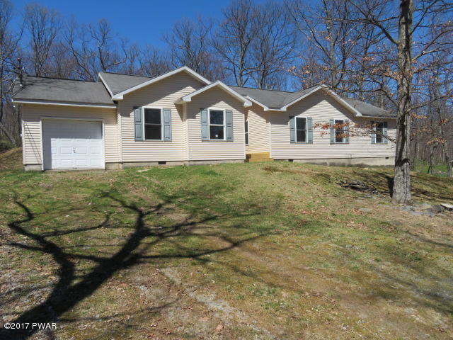 187 SENECA Dr, Milford, PA 18337