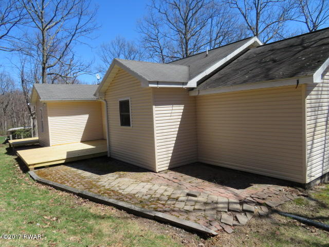187 SENECA Dr, Milford, PA 18337