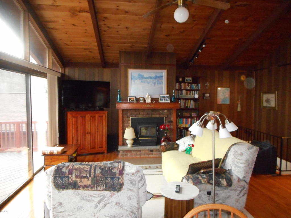103 Overbrook Run, Milford, PA 18337