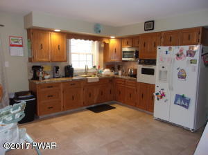 119 French Coach Rd, Milford, PA 18337