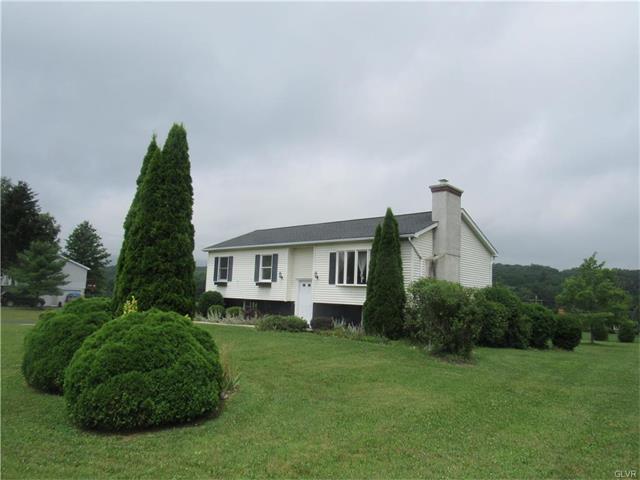 106 Koonie Kreger Road, Chestnuthill Twp, PA 18353