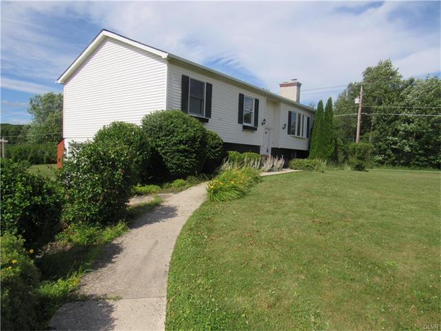 106 Koonie Kreger Road, Chestnuthill Twp, PA 18353