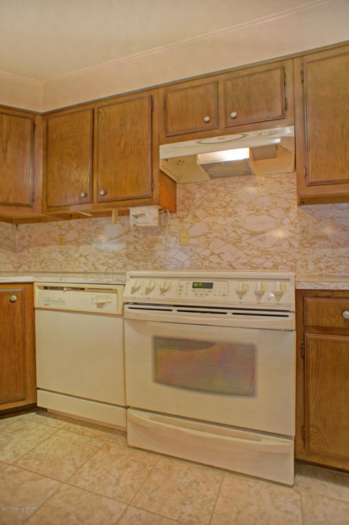 2165Laural St, Stroudsburg, PA 18360
