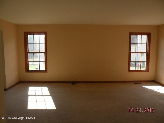 108Arbor Way, Stroudsburg, PA 18360