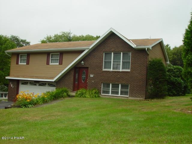 107 OLD ORCHARD Rd, Carbondale, PA 18407