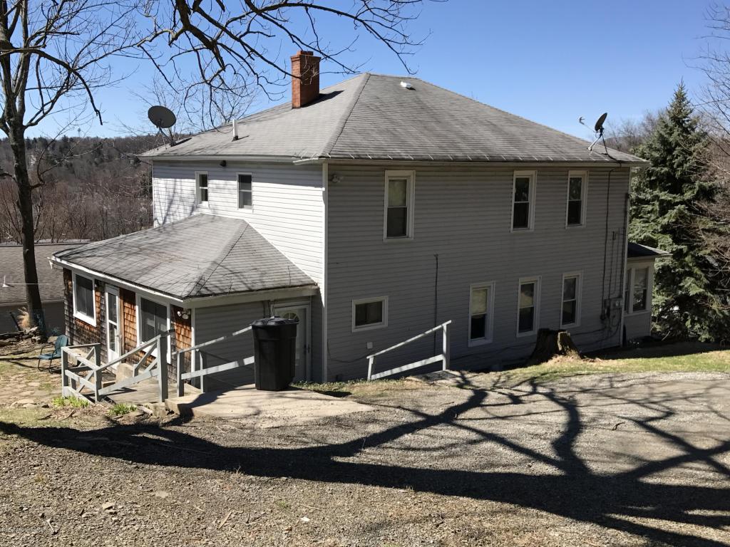 212-214 Main Ave, Clarks Summit, PA 18411
