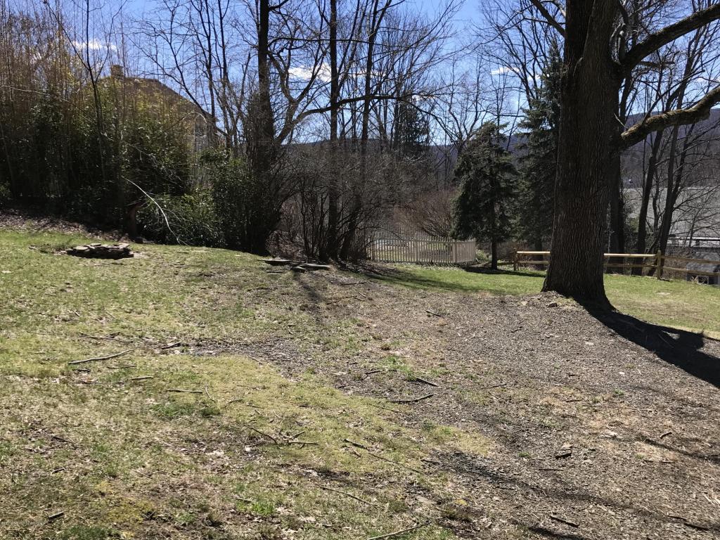 212-214 Main Ave, Clarks Summit, PA 18411
