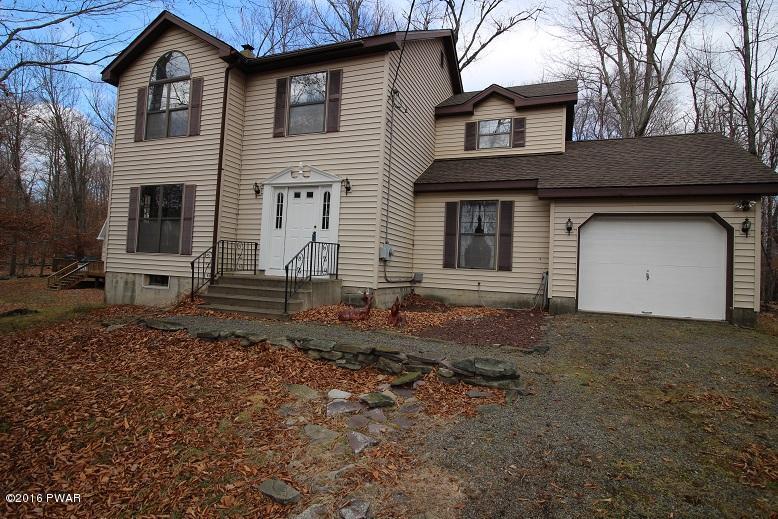 1050 Middleridge Drive, Gouldsboro, PA 18424