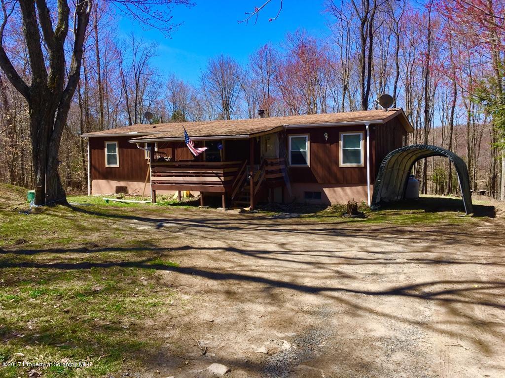 355 Lehigh Road, Clifton Twp, PA 18424