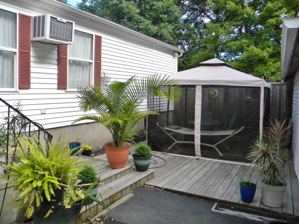 246 Well Rd, Greeley, PA 18425