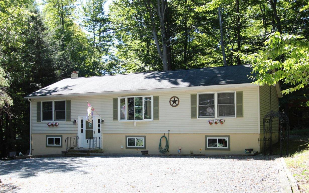 1123 Wallenpaupack Dr, Lake Ariel, PA 18436