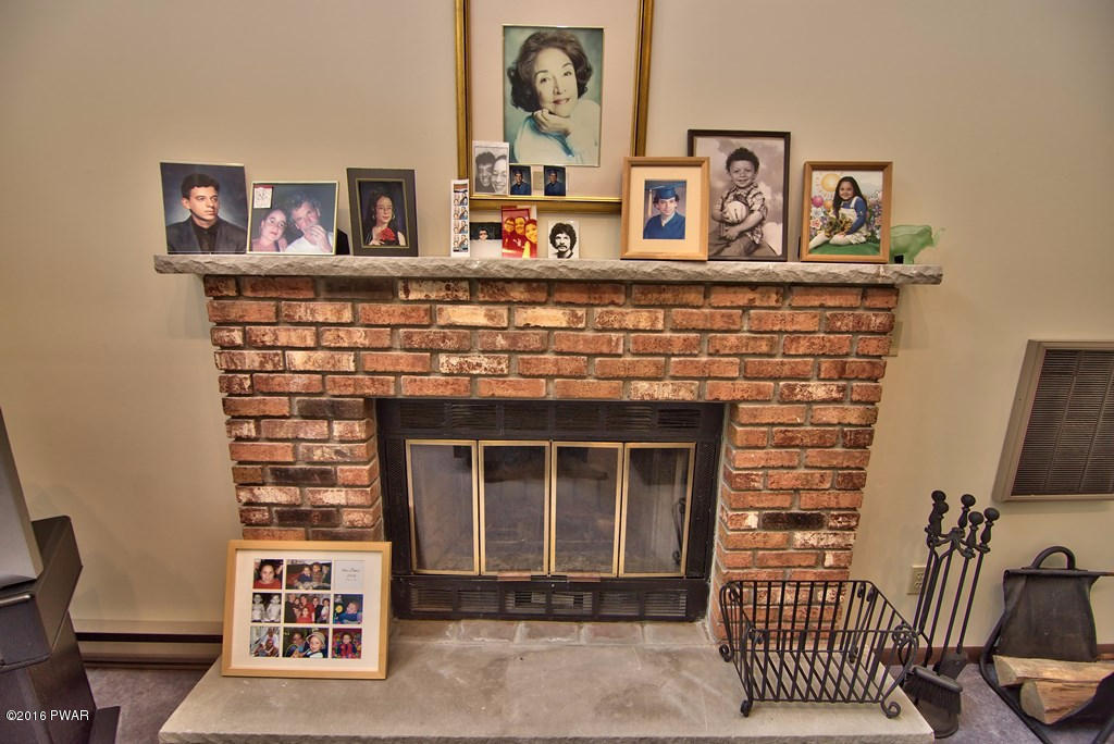 3292 Northgate Road, Lake Ariel, PA 18436