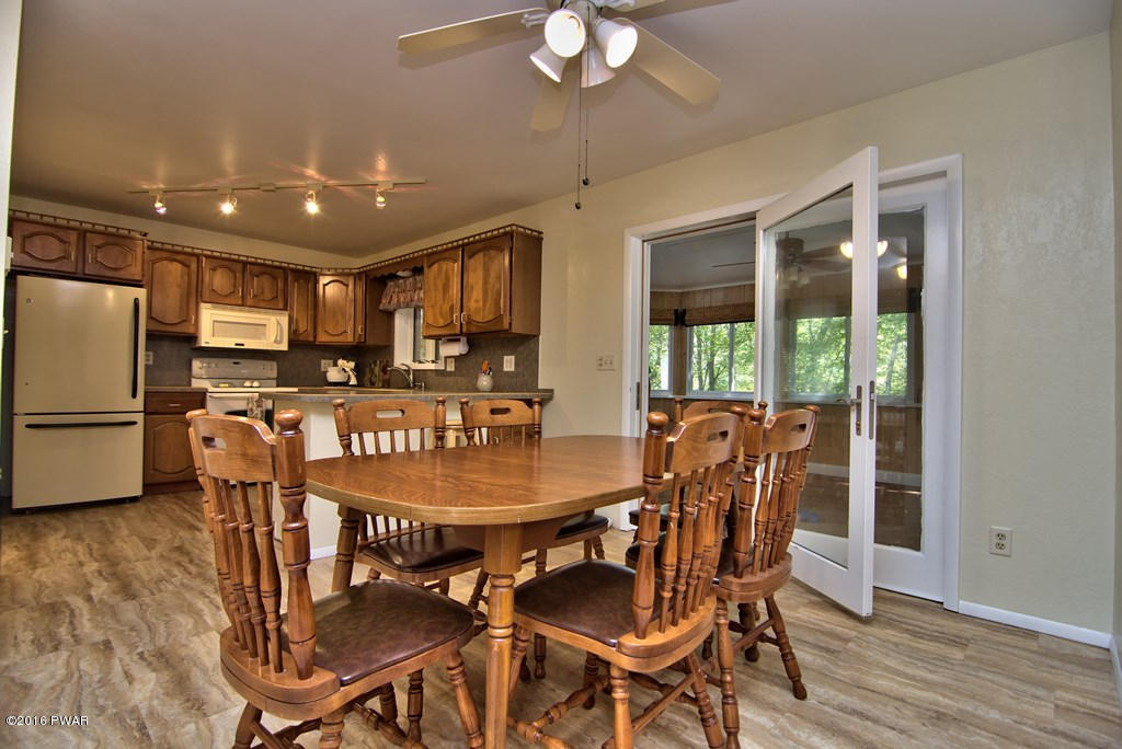 4083 South Fairway Dr, Lake Ariel, PA 18436