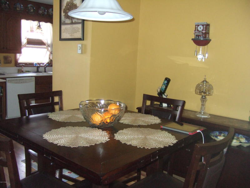 1072 Lakeland Drive, Lake Ariel, PA 18436