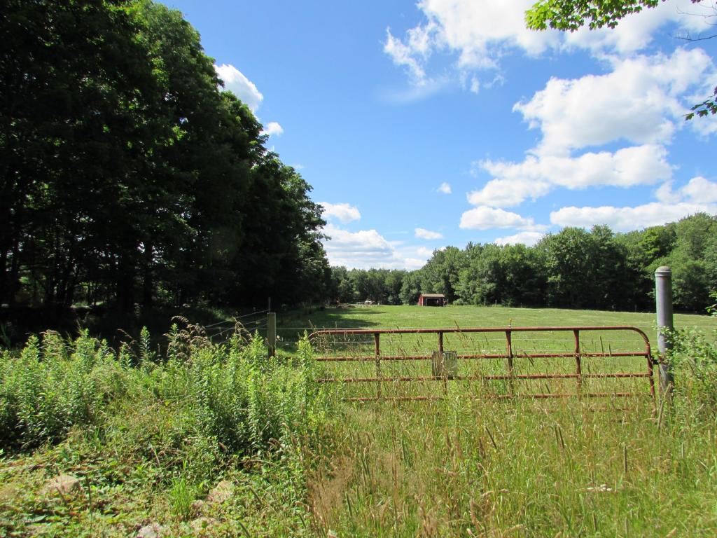 L4Howe Rd, Madison Township, PA 18444