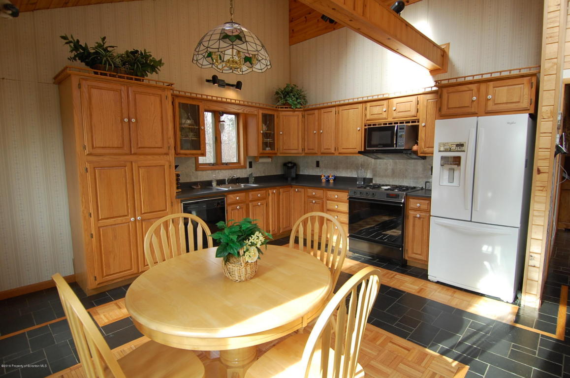 285 Ridge Road, Thompson, PA 18465