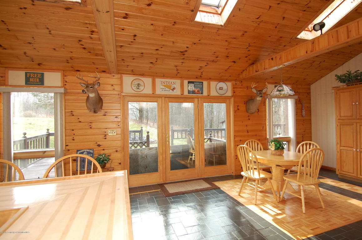 285 Ridge Road, Thompson, PA 18465