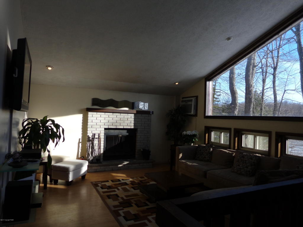6117Boardwalk Dr., Tobyhanna, PA 18466