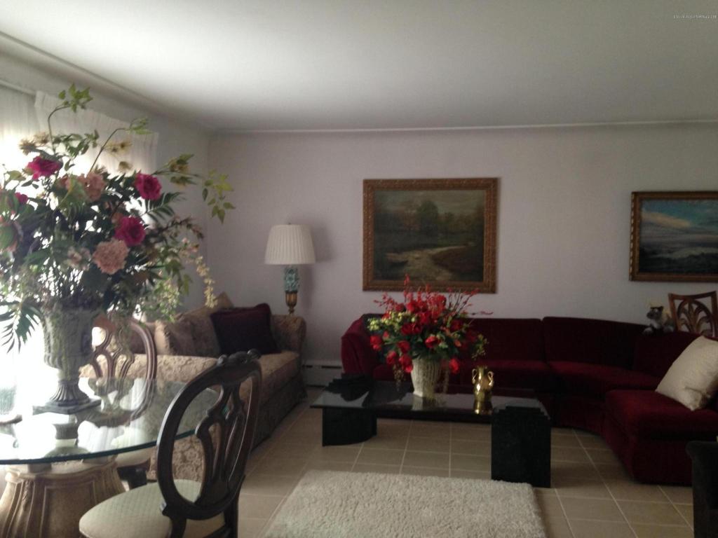 1119 Washburn St, Scranton, PA 18504