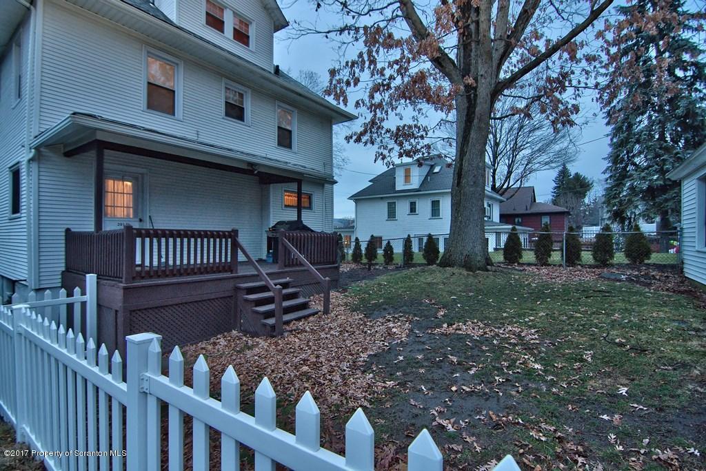 2014 N Washington Ave, Scranton, PA 18509