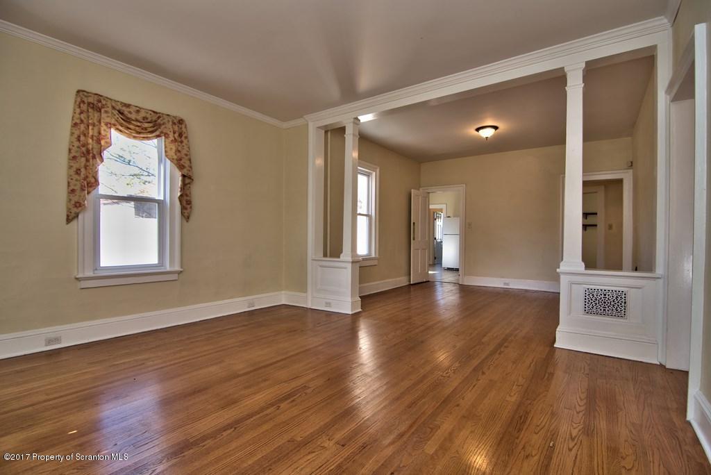 1719 Penn Ave, Scranton, PA 18509