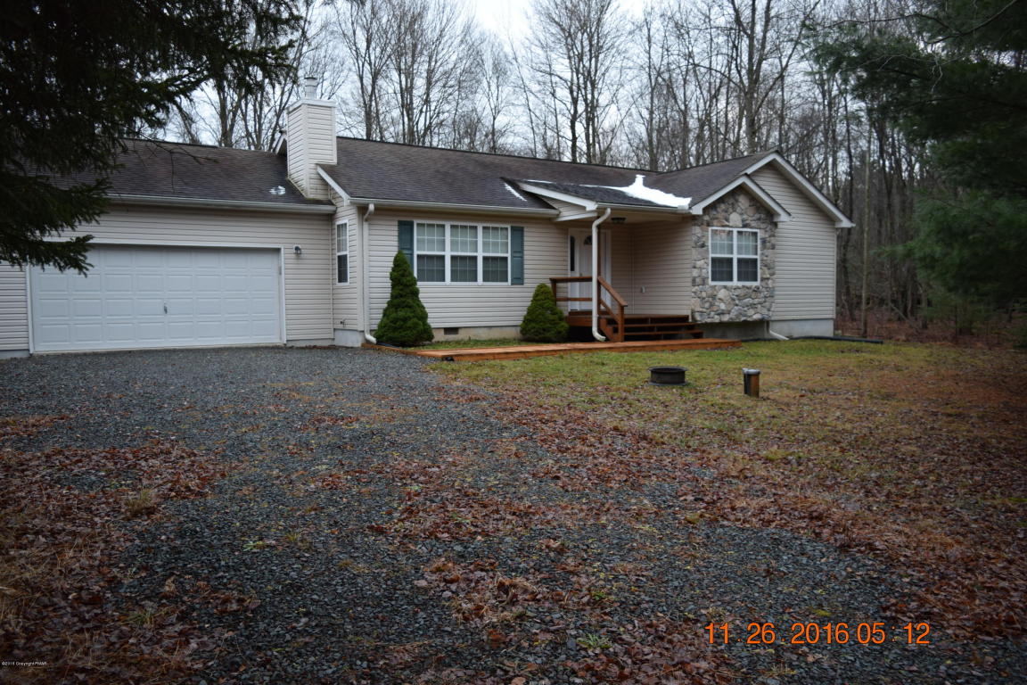 200Greenwood Dr, Blakeslee, PA 18610