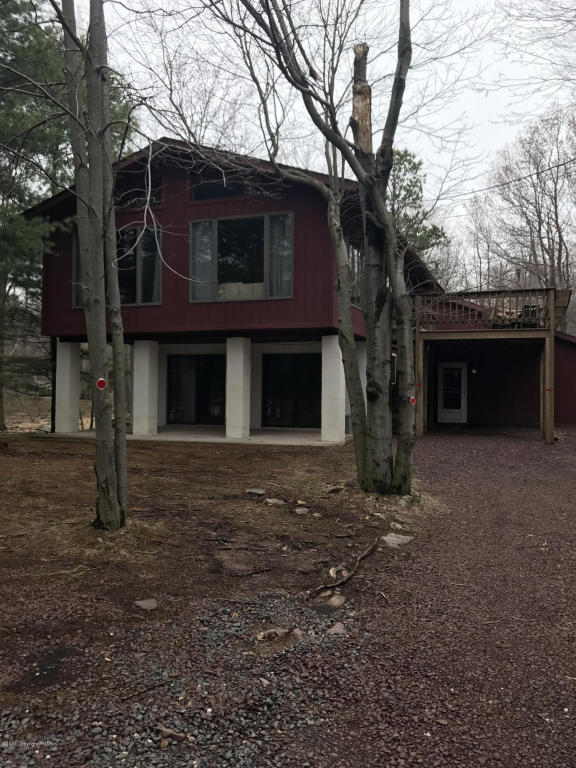349Brier Crest RD, Blakeslee, PA 18610