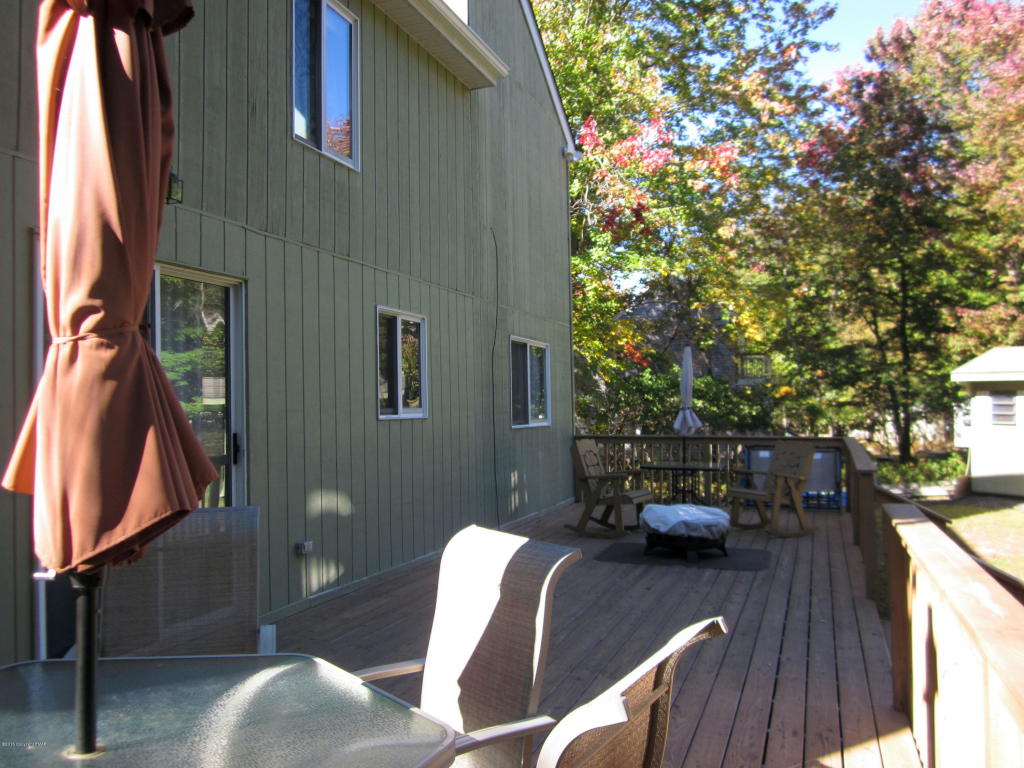 120Thornberry Ln, Blakeslee, PA 18610