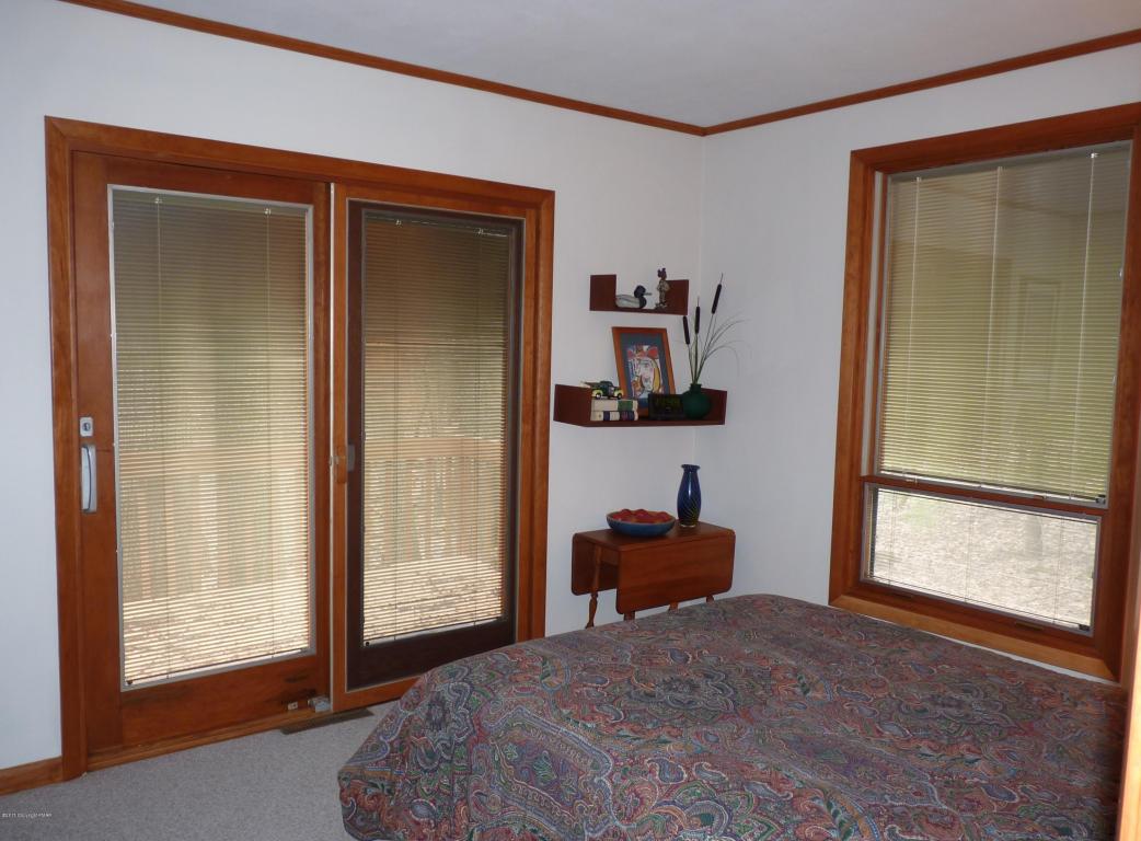 499MOSEYWOOD ROAD, Lake Harmony, PA 18624