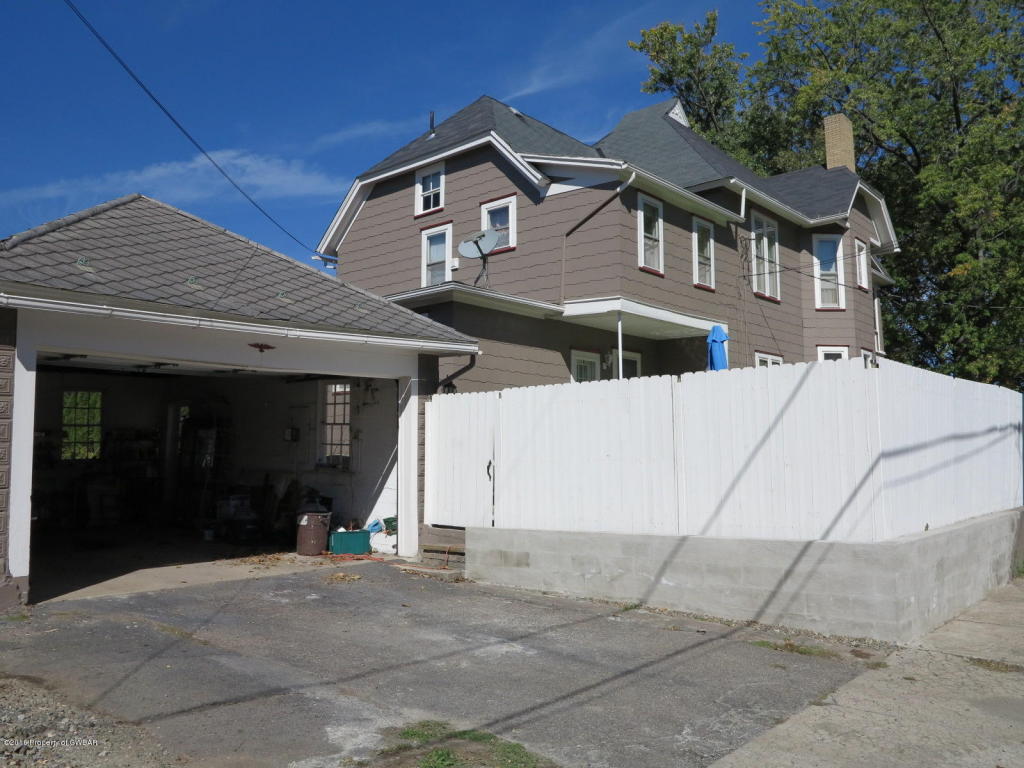 310 SUSQUEHANNA AVE, West Pittston, PA 18643
