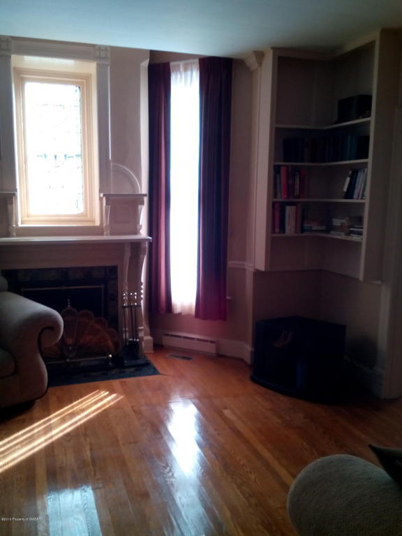 310 SUSQUEHANNA AVE, West Pittston, PA 18643