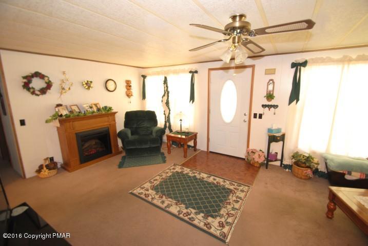 26OWL HOLE RD, White Haven, PA 18661