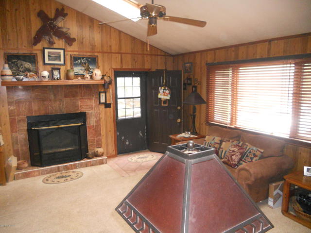 61 Wolf Way, White Haven, PA 18661