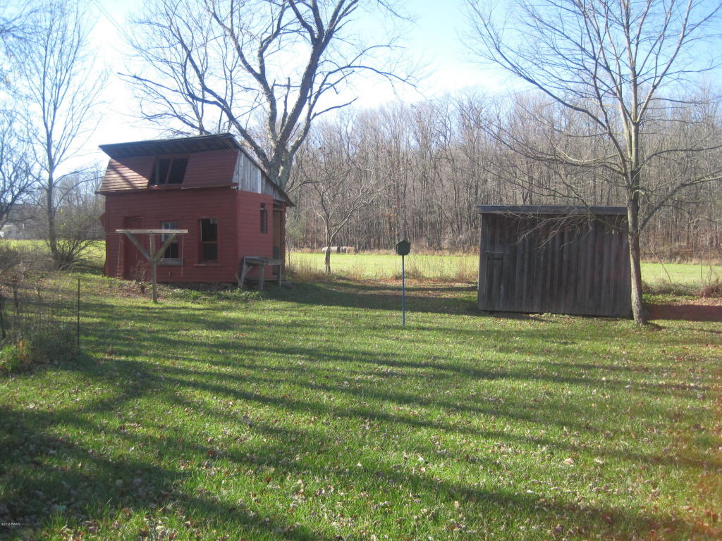 1075 Pennsylvania Ave, Friendsville, PA 18830