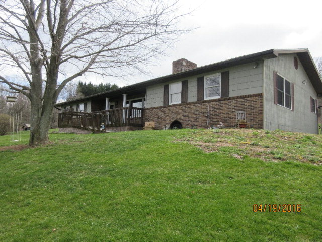 51 Bridal Path Lane, New Albany, PA 18833