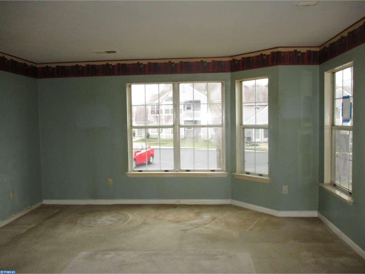 19013BENNETT PLACE, Holland, PA 18966