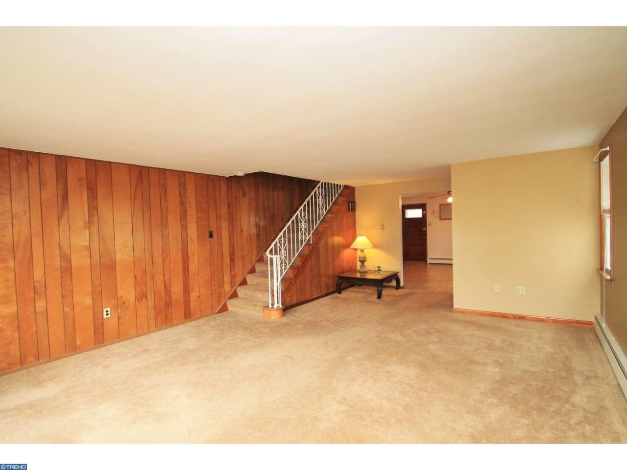 696MANSION STREET, Bristol, PA 19007