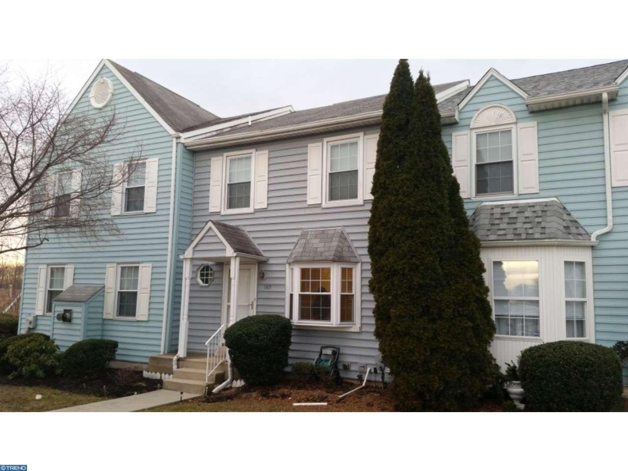 565APPLEWOOD COURT, Upper Chichester, PA 19014