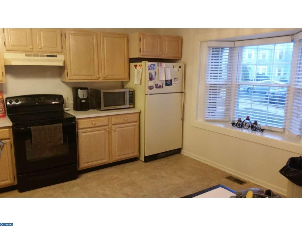565APPLEWOOD COURT, Upper Chichester, PA 19014
