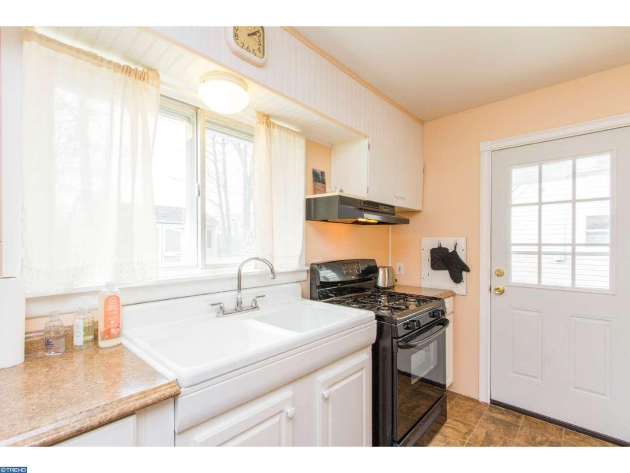 705LAWNTON TERRACE, Secane, PA 19018