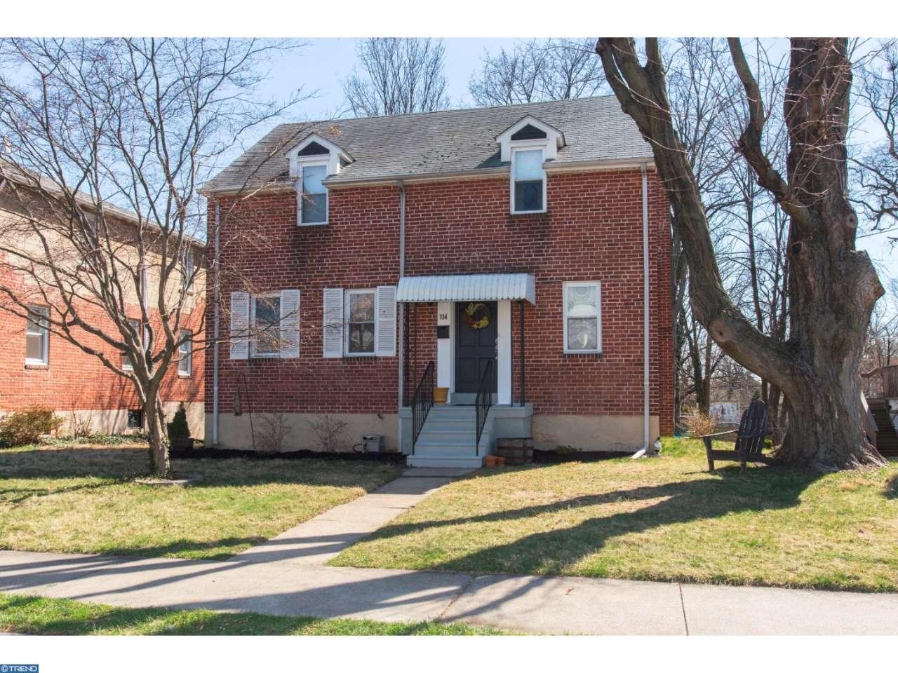 104 W Magnolia Ave, Aldan, PA 19018