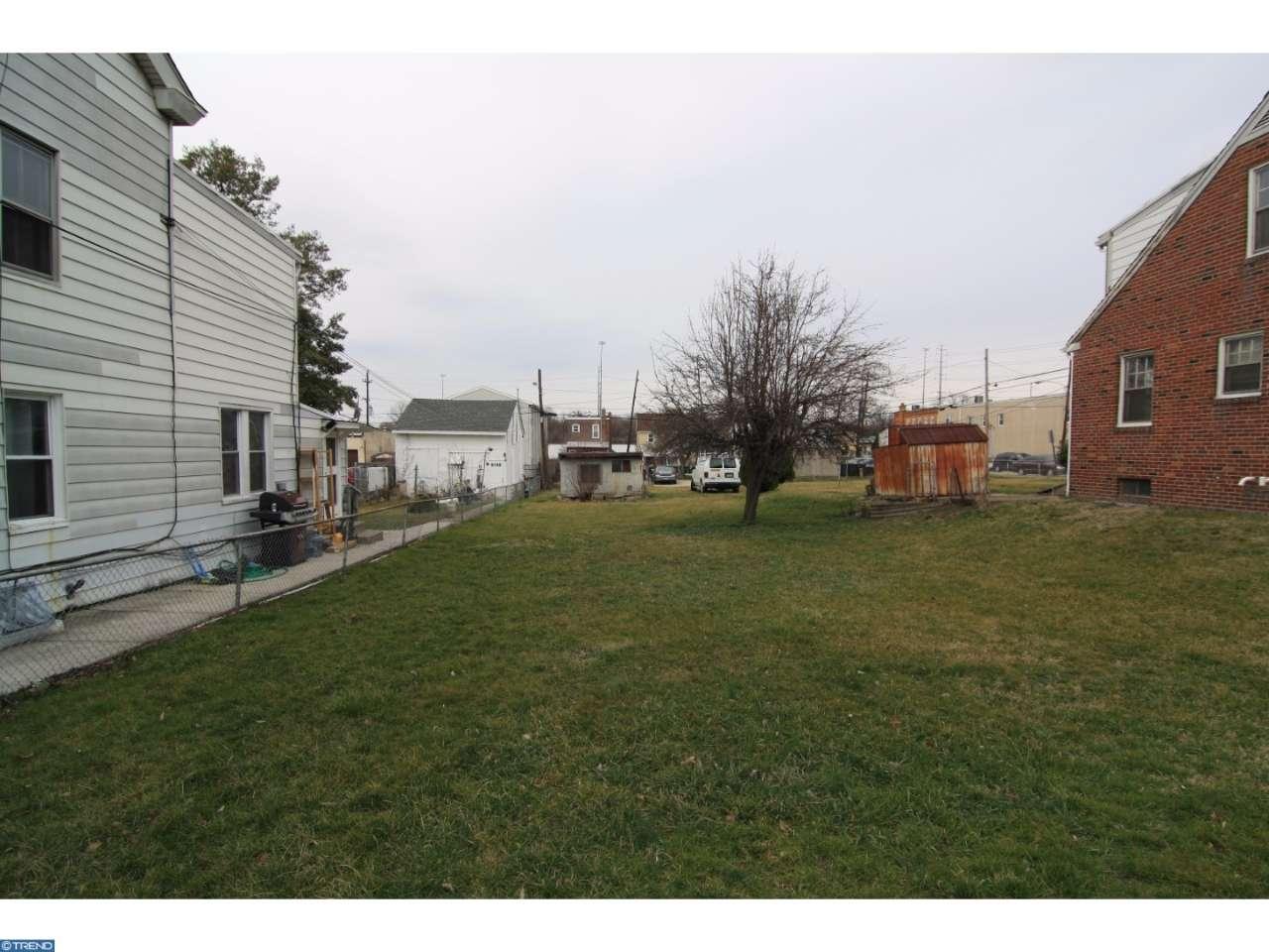 1320 E 13TH ST, CRUM-LYNNE, PA 19022