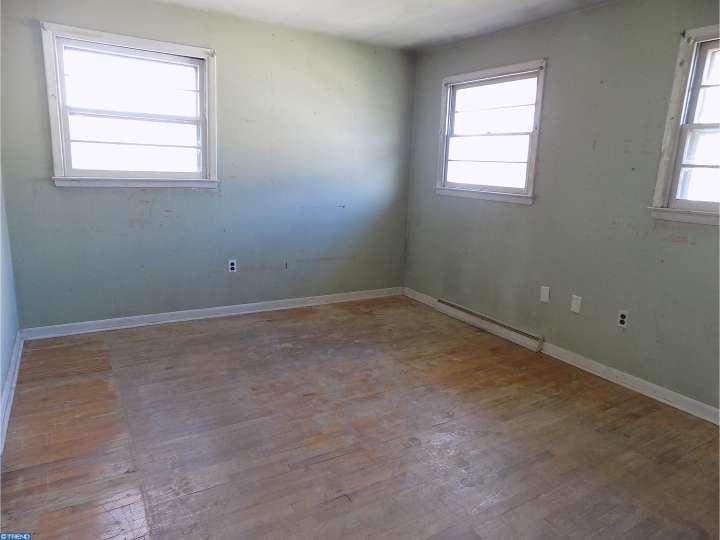372CRESCENT AVENUE, Penndel, PA 19047
