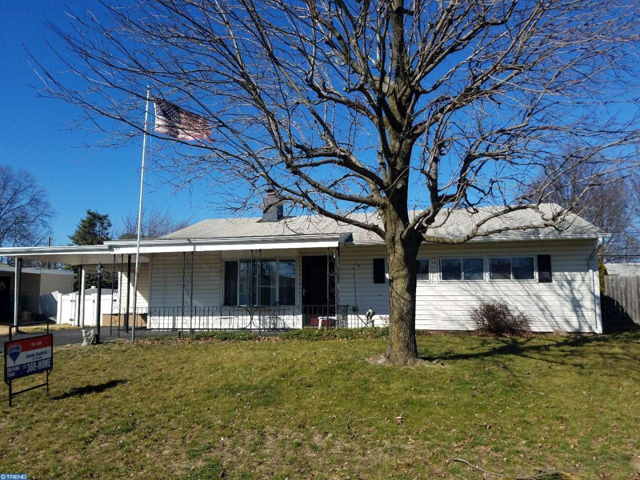 27SWAN LANE, Levittown, PA 19055