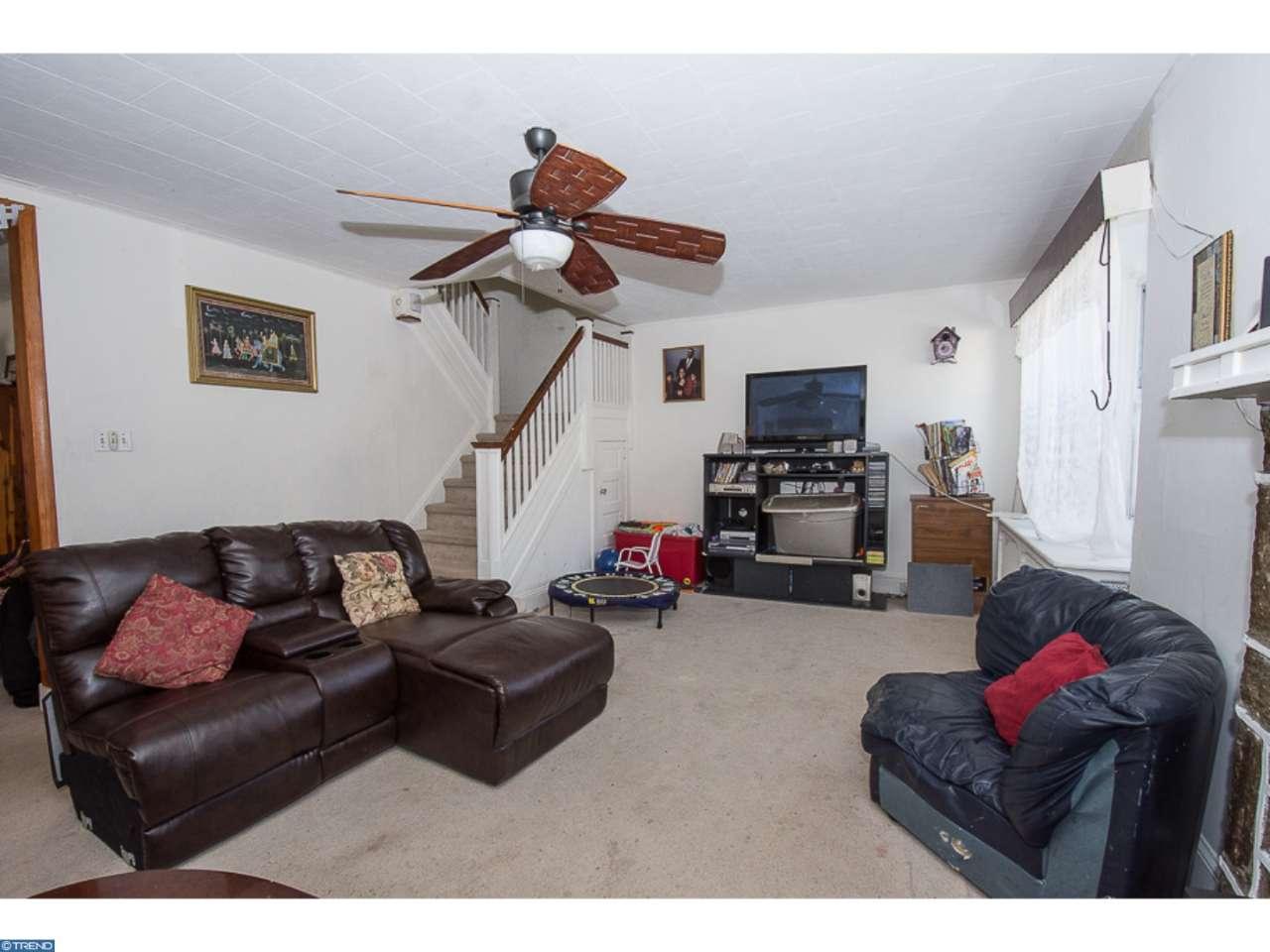 37 KENT RD, Upper Darby, PA 19082